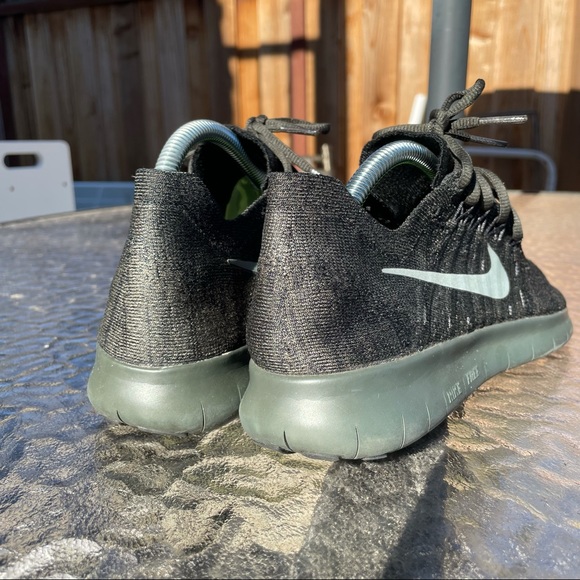 Nike Free runner men’s size 8.5 - Picture 3 of 5